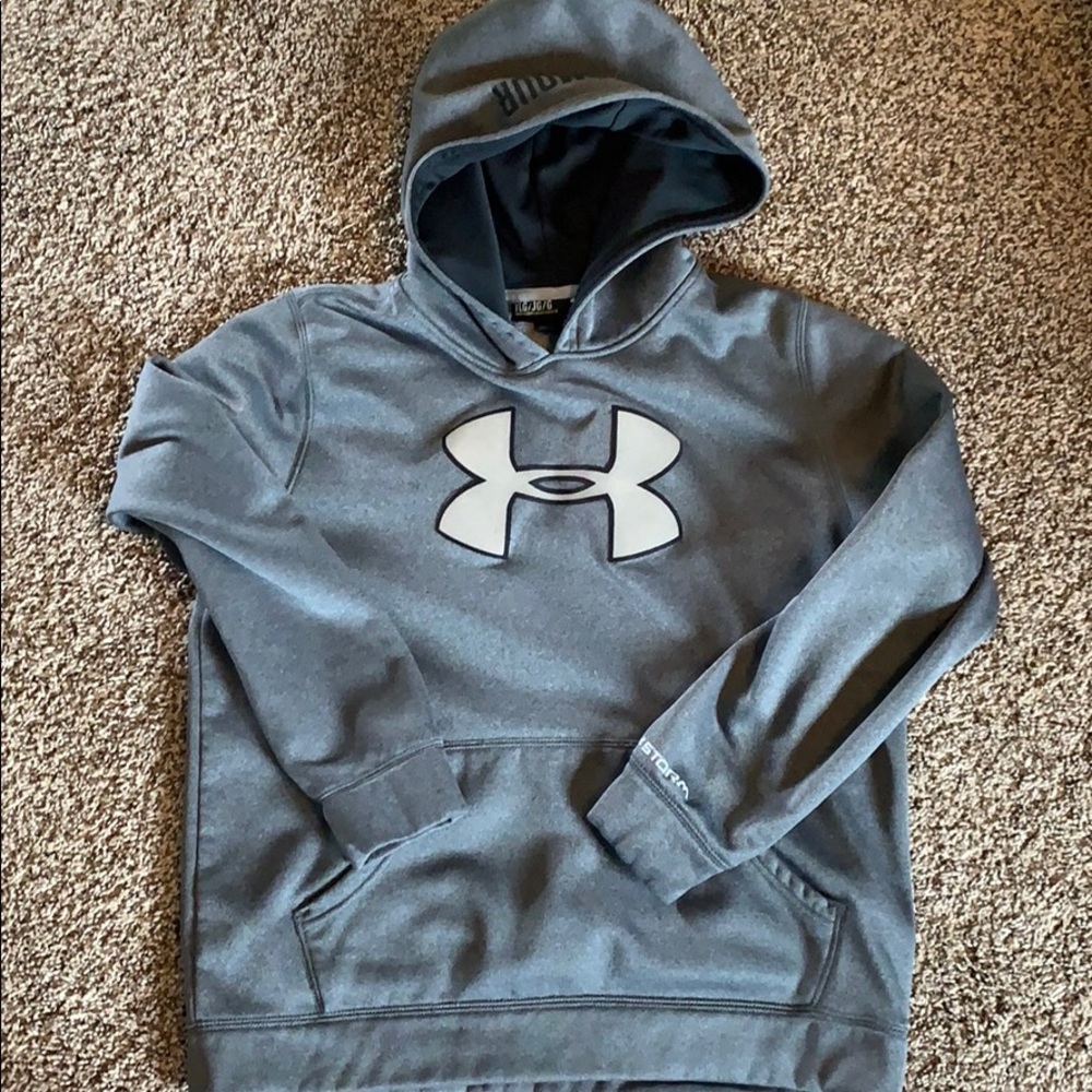 Under Armour youth size large grey hoodie